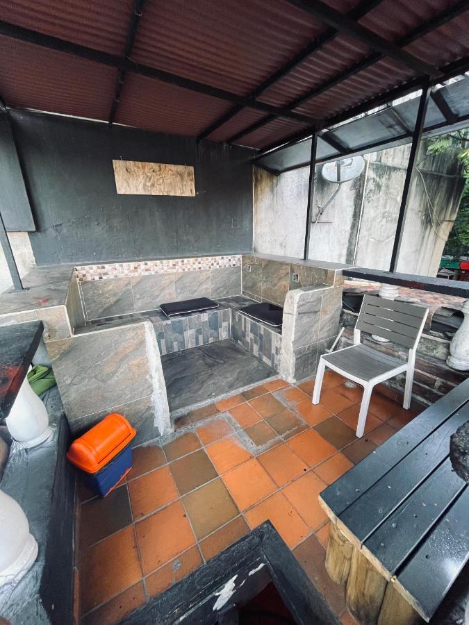 Tiger Hostel Medellín Exterior foto
